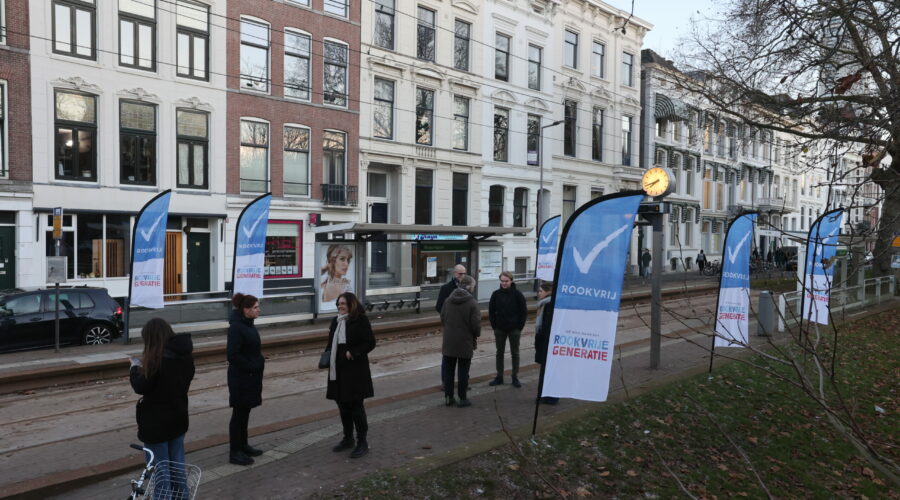Eerste rookvrije tramhalte in Rotterdam