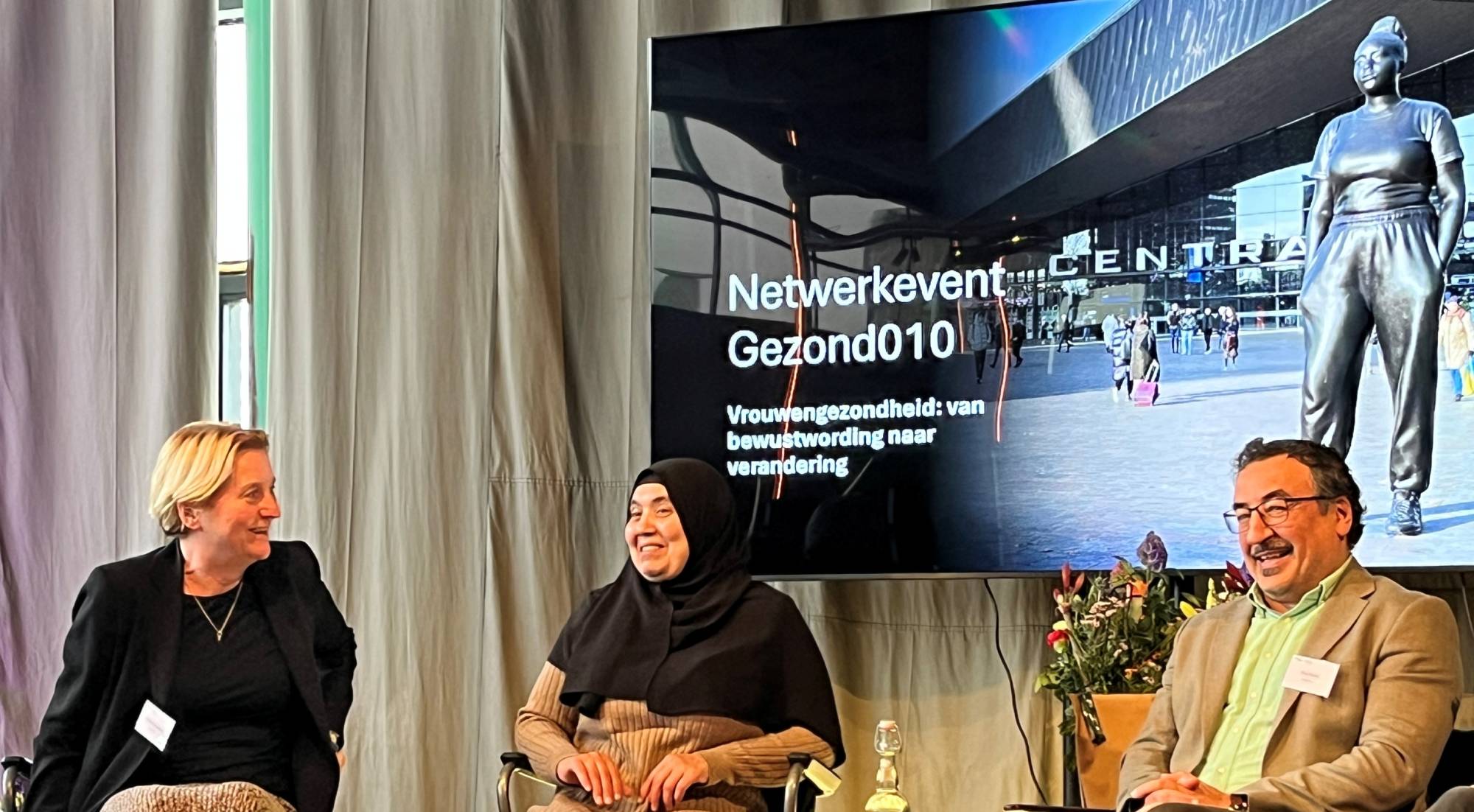 Prof. Dr. Jeanine Roeters van Lennep, Ayse Budaklier Yalcinkaya en Ersel Özçelik